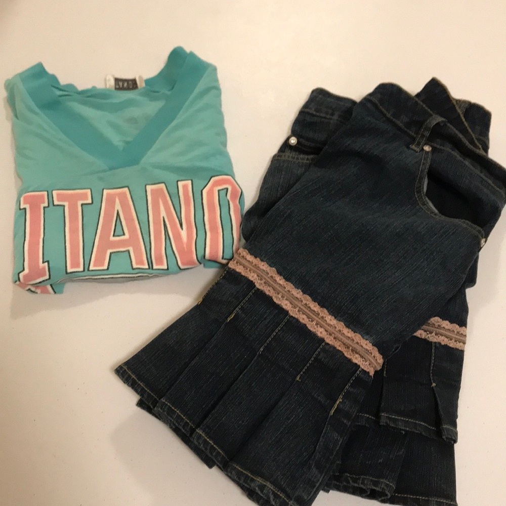 Women’s jean skirt size 20